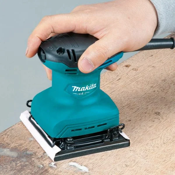 Lijadora orbital Makita 180W M9200B
