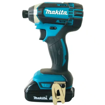 Atornillador de impacto inalámbrico Makita 1/4" 18 V DTD152RYJ